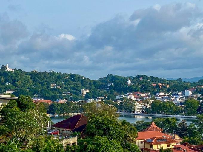 Kandyan Heritage, Tea Country & Colombo Highlights destination photograph